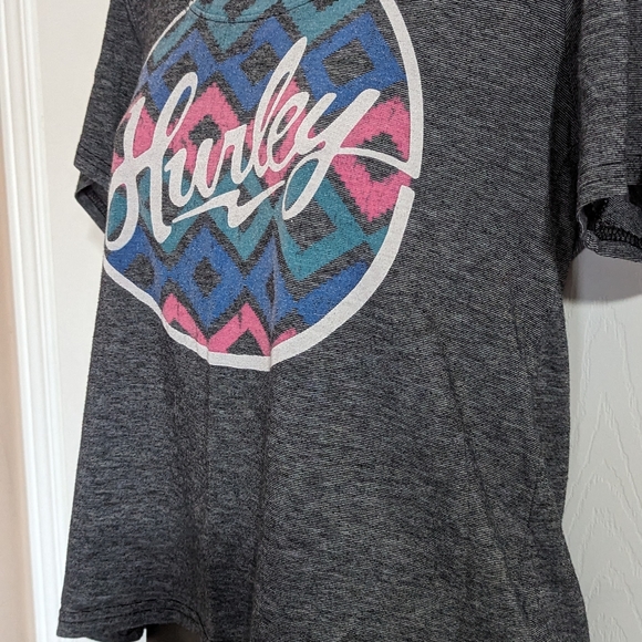 2/30$ 🔮 Hurley Tee Small - Picture 3 of 7